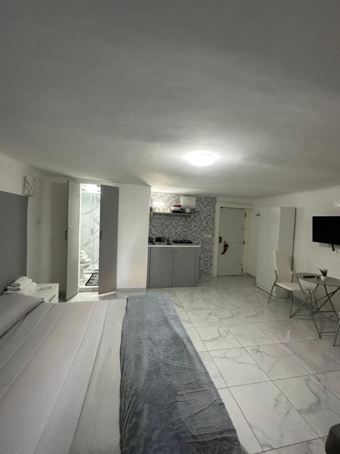 Gradoniroom26 Napoli Bagian luar foto